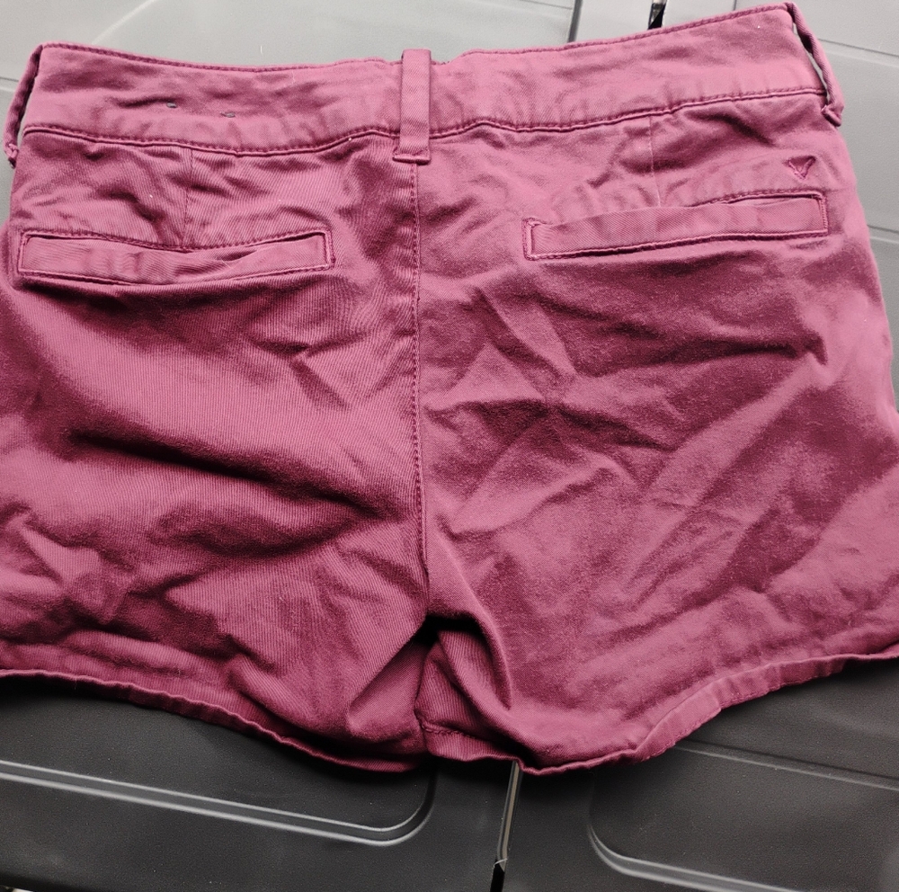American Eagle Outfitters Burgundy Shorts Sz 6